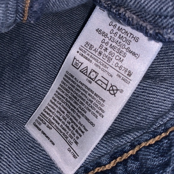 Baby Gap Jean Jacket Denim Ruffle Cap Short Sleeve Snap Logo Button Baby 0-6 Mth - Picture 5 of 6